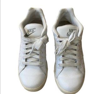 Nike Court Tradition Shoes Size 10 White